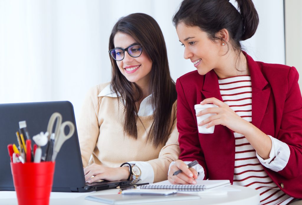 Delhi accountant vacancies